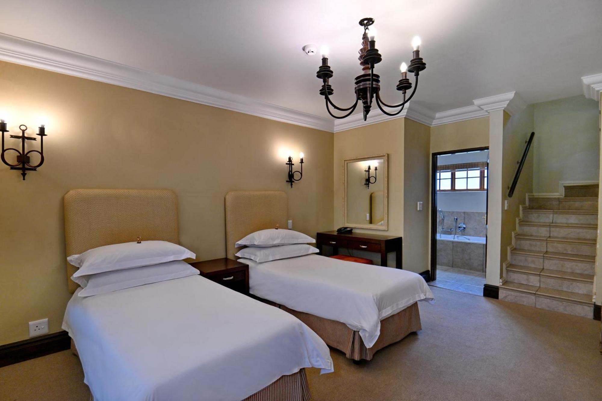 Champagne Castle Hotel Champagne Valley Room photo